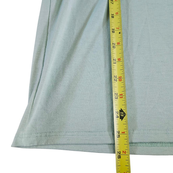 LuLaRoe Liv XS Mint Green Gray Moon Rose Short Sleeve T-shirt - Picture 5 of 7